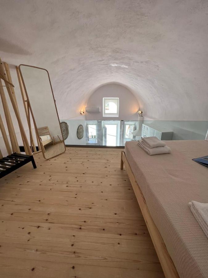 Angeleve Villa With Private Jacuzzi Fira (Santorini) Exterior foto